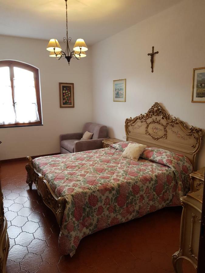 Villa Fior Di Lavanda Cisano sul Neva Exterior foto